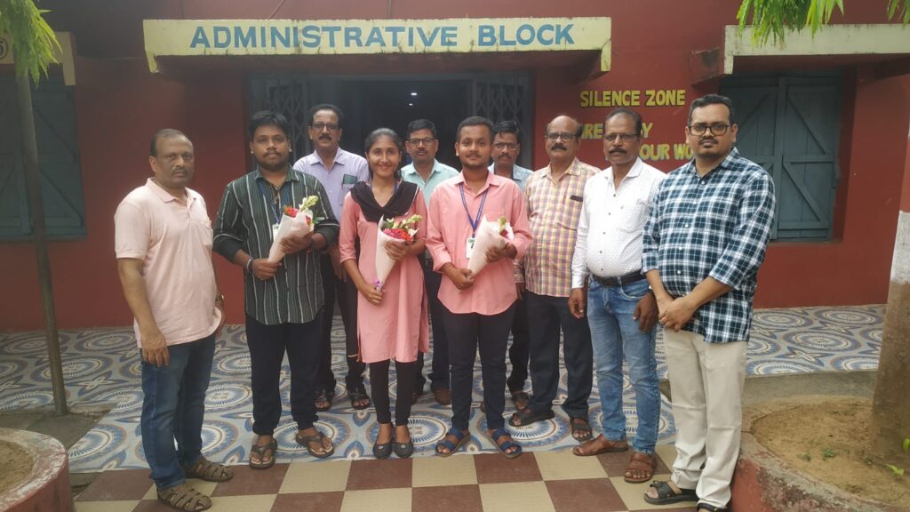 Principal Sir and Faculty members with Best graduate & Science Topper Miss Chinmayee Mishra (Botany), Arts Topper Sri Rudra Prasad Nayak  and Commerce Topper Sri Biswajit Rout of Nayagarh (Autonomous) College for the session 2025-26